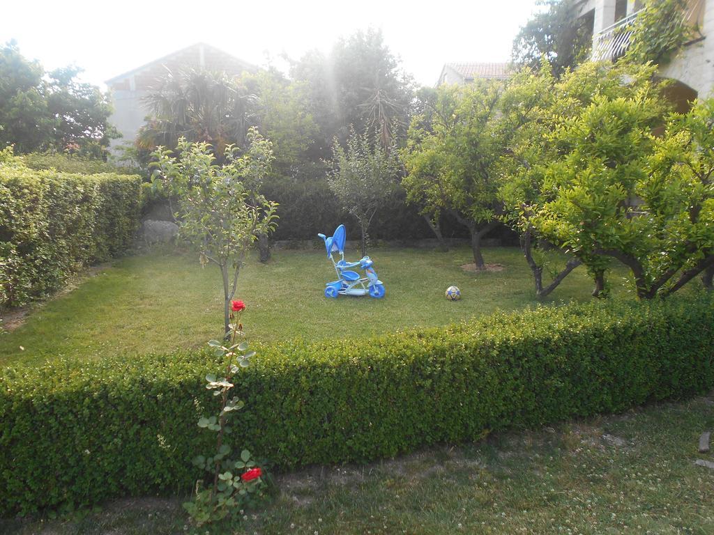Apartment Cherry Kastela Room photo