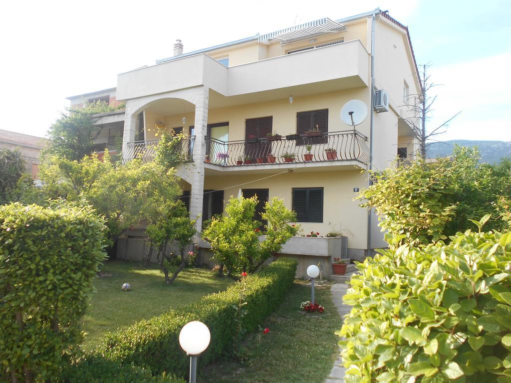 Apartment Cherry Kastela Room photo
