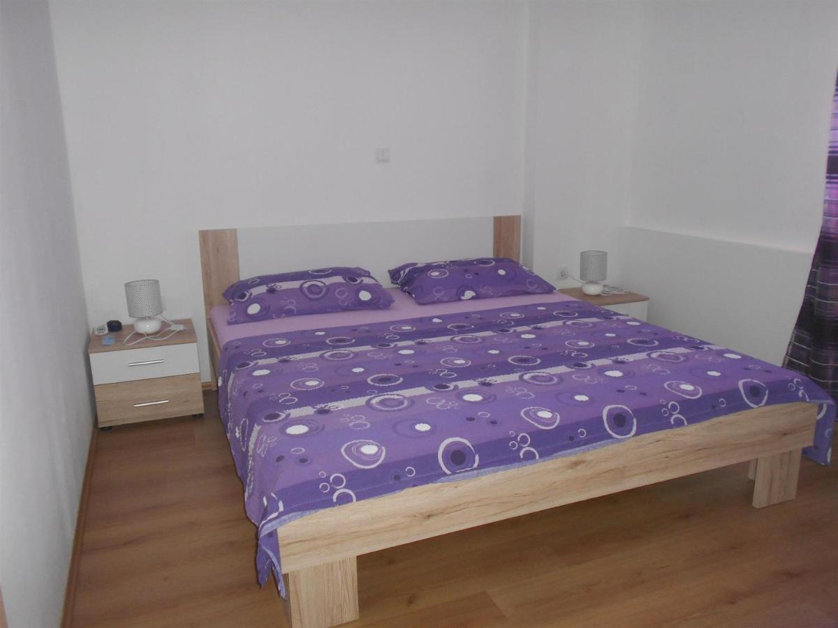 Apartment Cherry Kastela Exterior photo