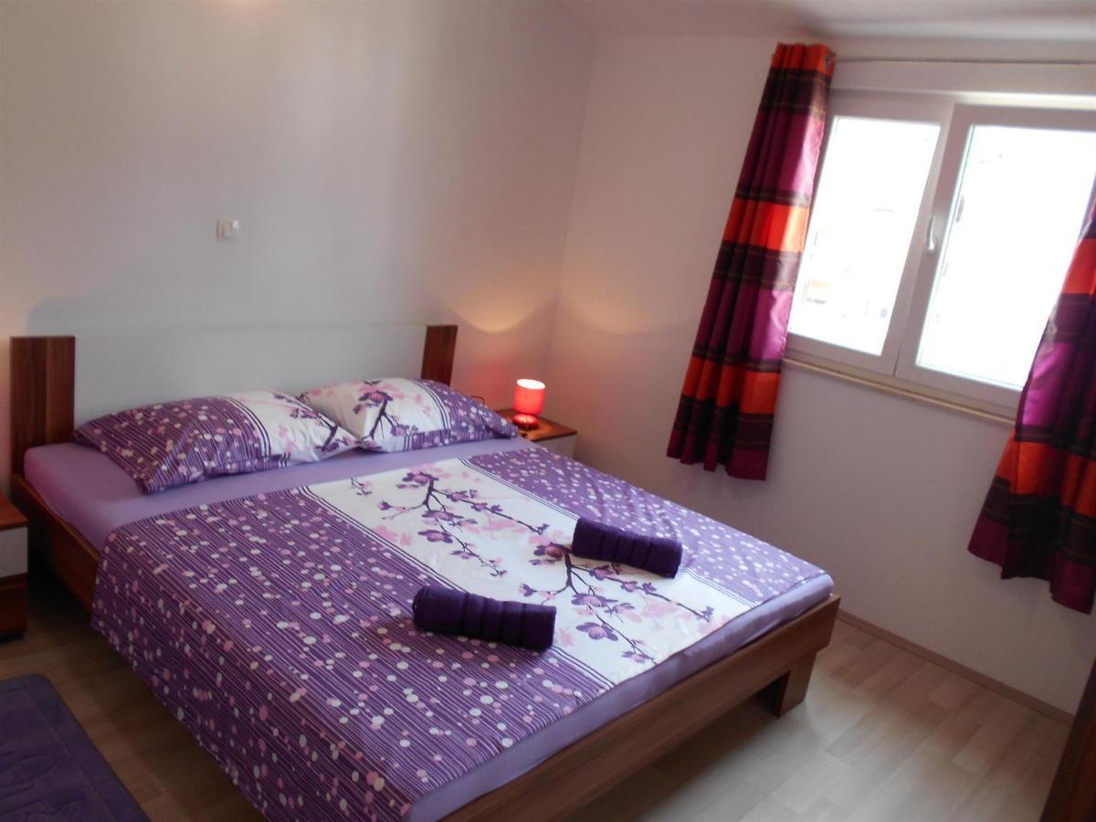 Apartment Cherry Kastela Exterior photo